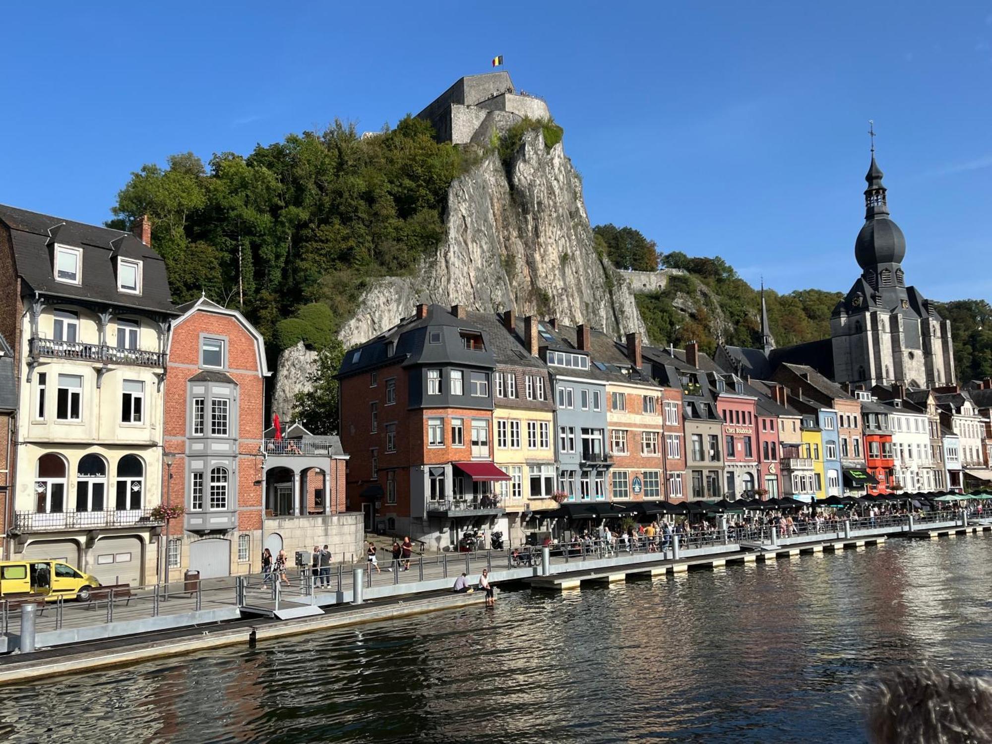 Bed and Breakfast Les Terrasses De Sax Dinant Exterior foto
